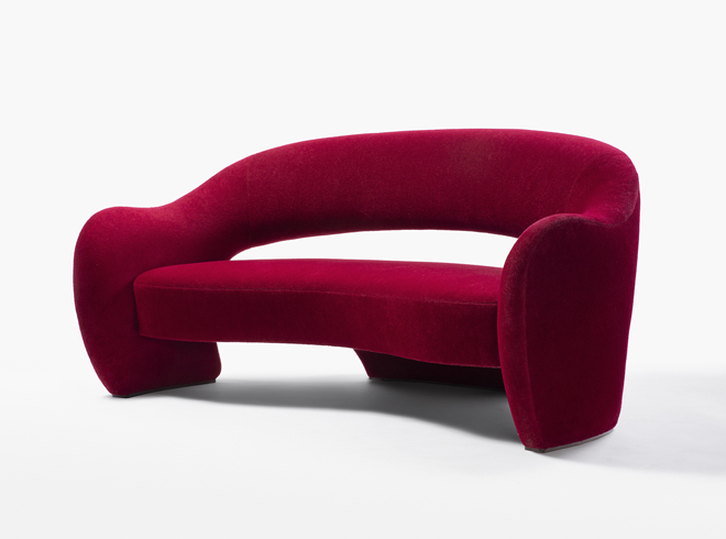 Wysiwyg Loveseat